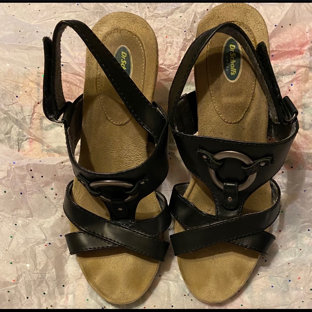 Dr Scholls Black Sandals Wedge  T Strap Sz 6.5 M